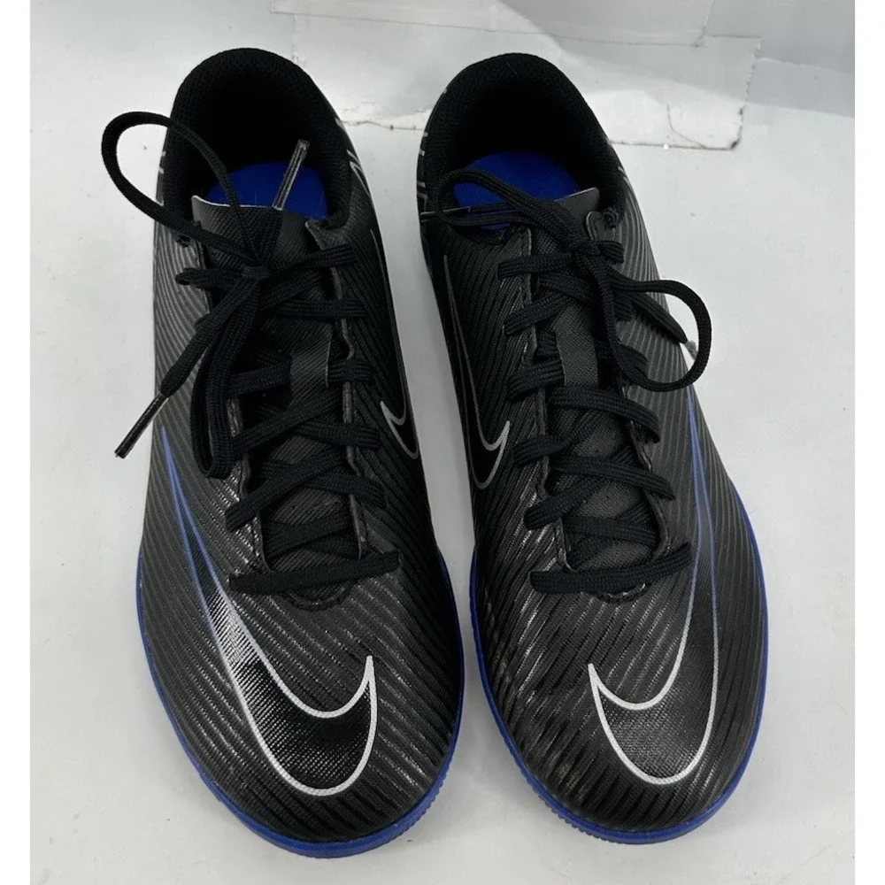 Nike Mercurial Vapor 15 Club Indoor Soccer Shoes DJ5955-040 Black Youth Size 5